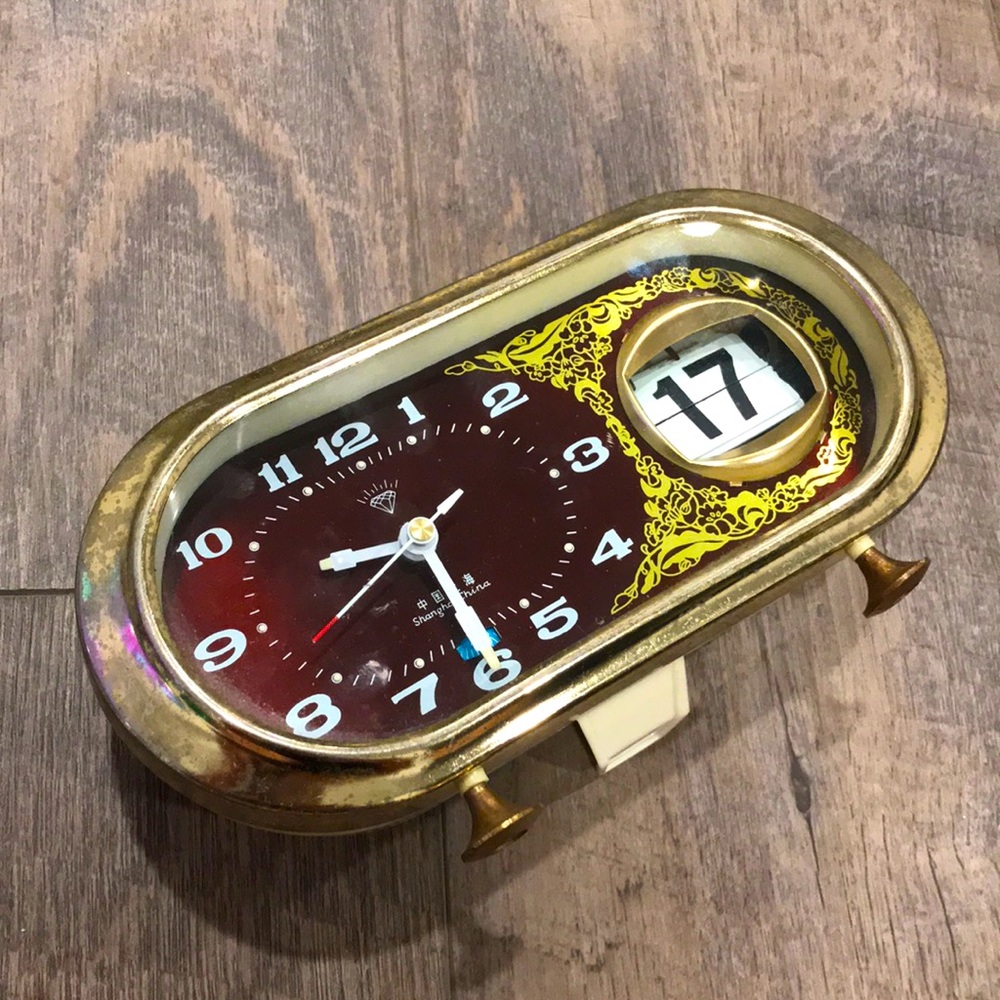 Antique windup clock